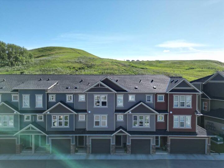 Property Photo: 272 Cranbrook Square SE AB T3M 3K8