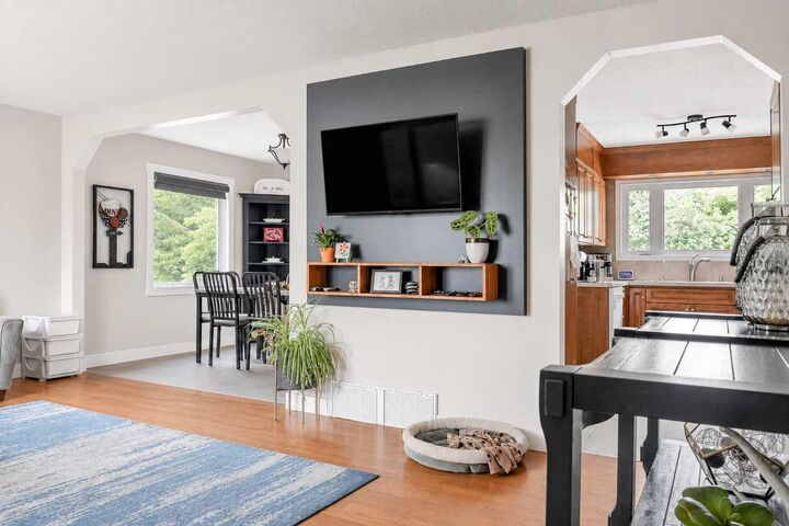 Property Photo: 56 Chinook Crescent W AB T1R 0C5