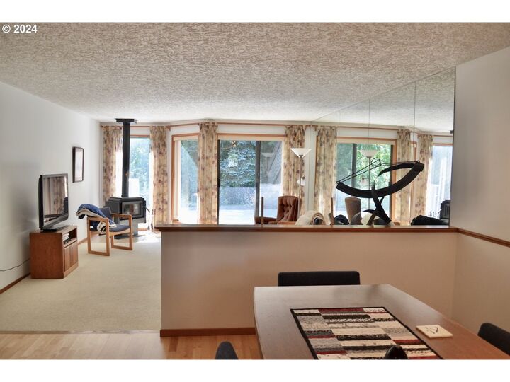 Property Photo:  13846 NW 10th Ct C  WA 98685 