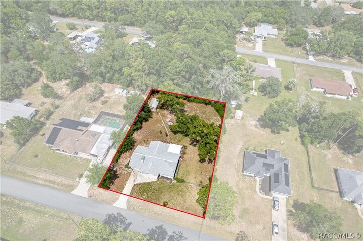 Property Photo: 5611 S Burr Terrace FL 34452