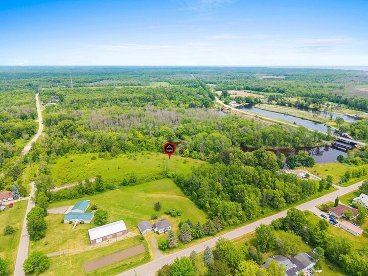 Property Photo:  4204 Topel Road  WI 54153-9530 