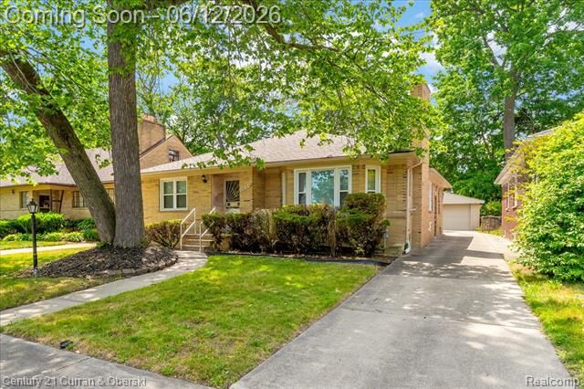 Property Photo:  20123 Lauder Street  MI 48235 