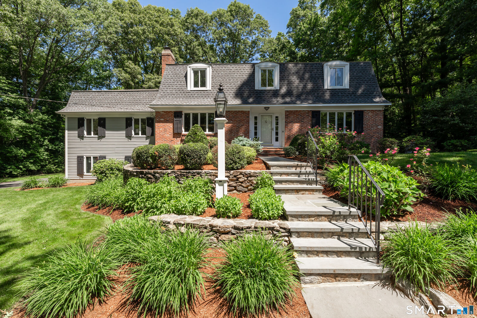 Property Photo: 400 Beacon Hill Drive CT 06410