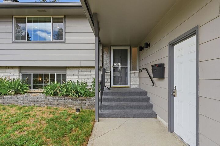 Property Photo: 1405 E 35th Ave WA 99203