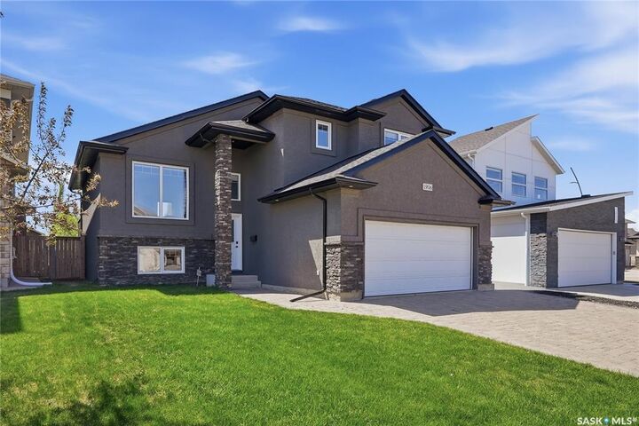 Property Photo:  1906 Pohorecky Terrace  SK S7W 0J1 