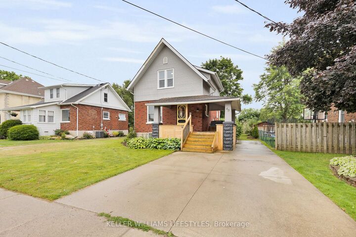 95 John Street E — photo 1