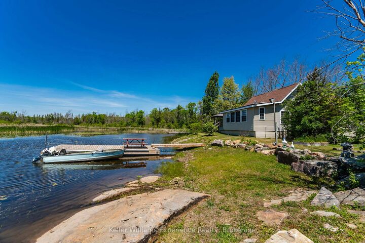 111 Evergreen Lane — photo 1