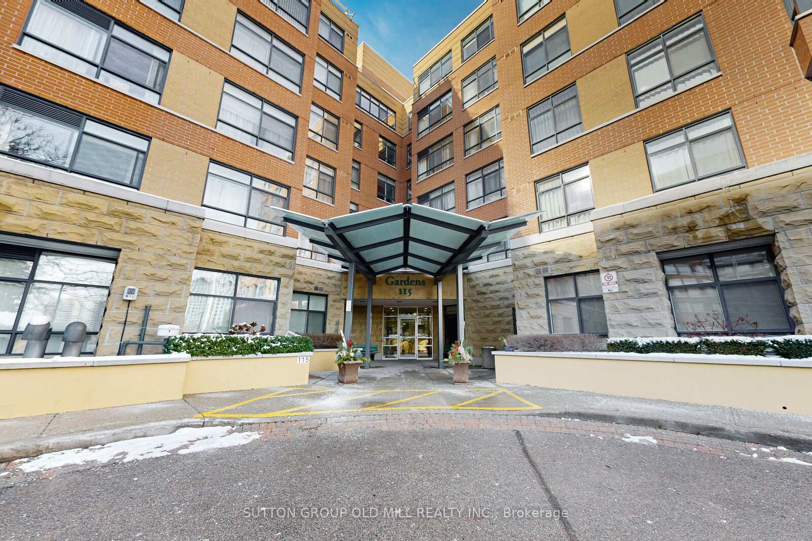 Property Photo: 115 Bonis Avenue 611 ON M1T 3S4