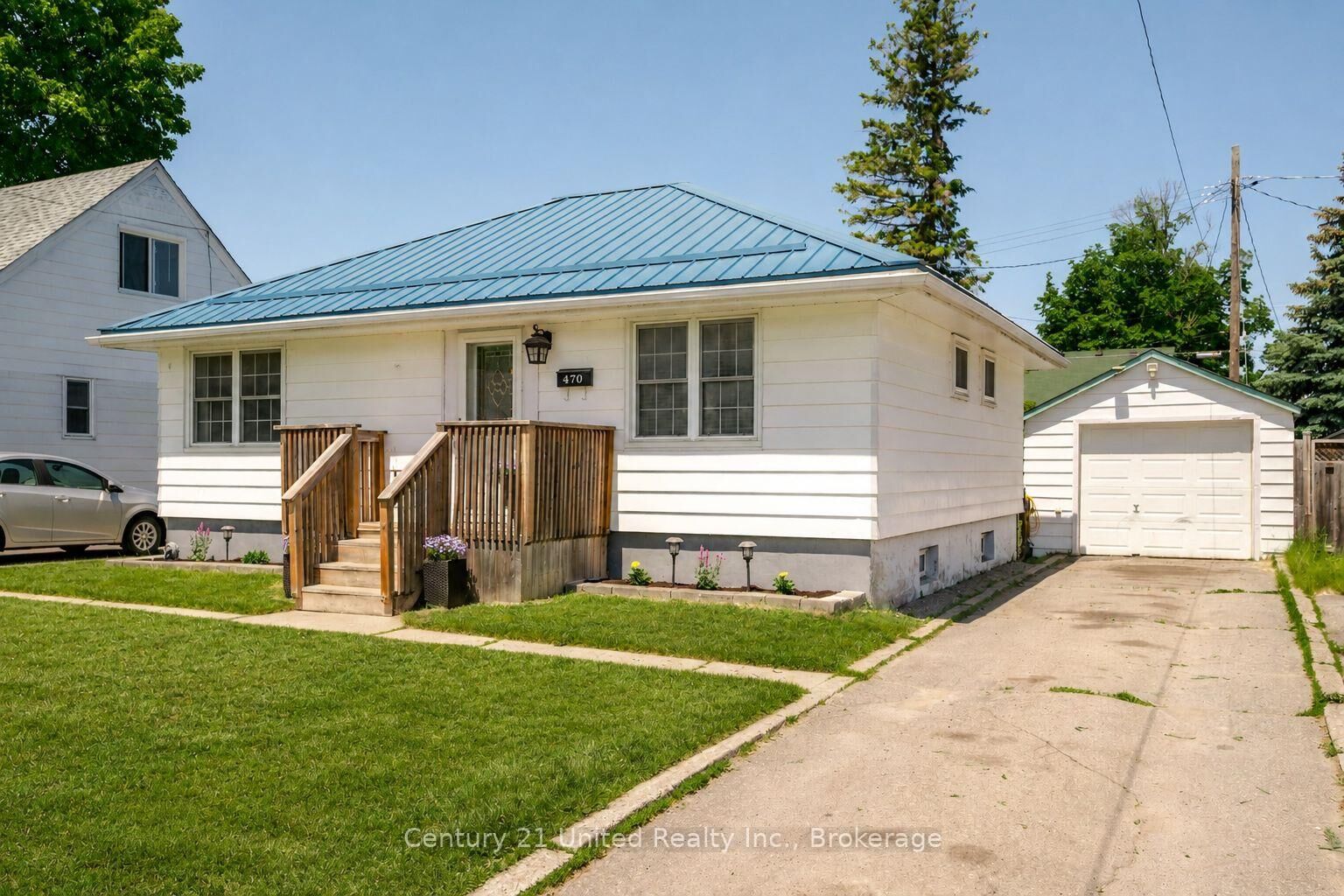 Property Photo: 470 O'Connell Road ON K9J 4C9