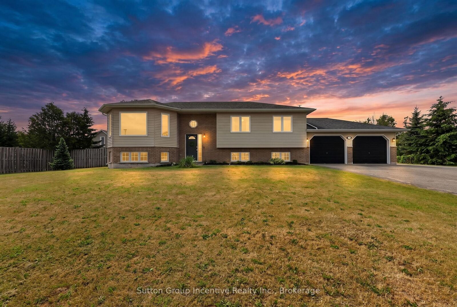 Property Photo: 5 Marl Creek Drive ON L0L 2K0