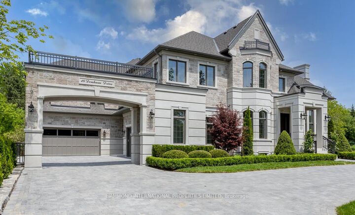 Property Photo: 18 Denham Drive ON L4C 6J1