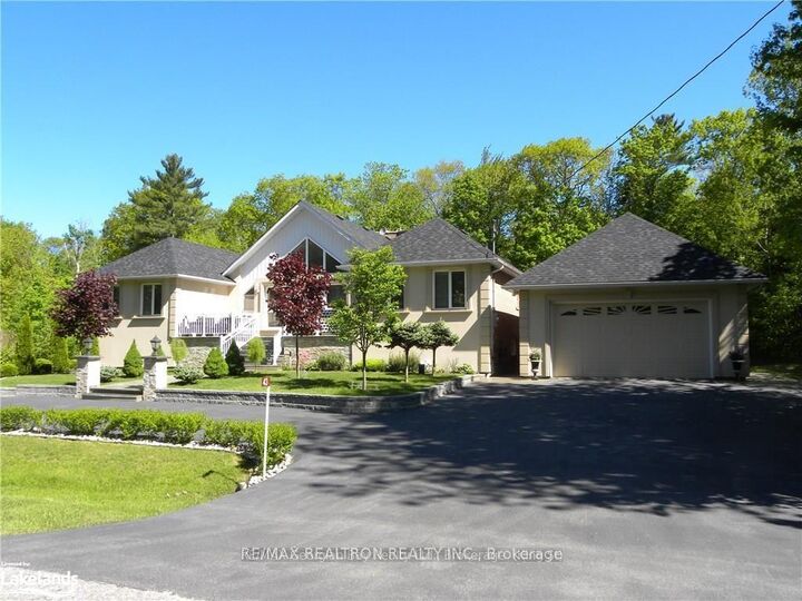 Property Photo: 43 Staglir Drive ON L9M 0H2