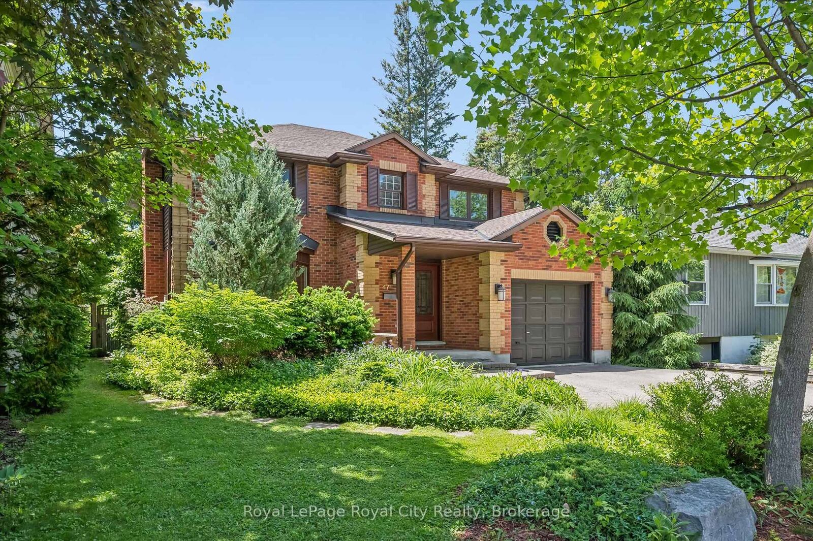 Property Photo: 47 Caledonia Street ON N1G 2C8