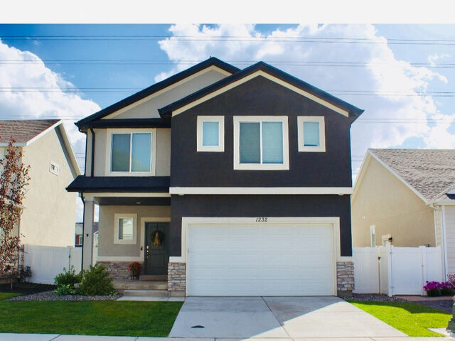 Property Photo: 1232 S 3500 E UT 84660