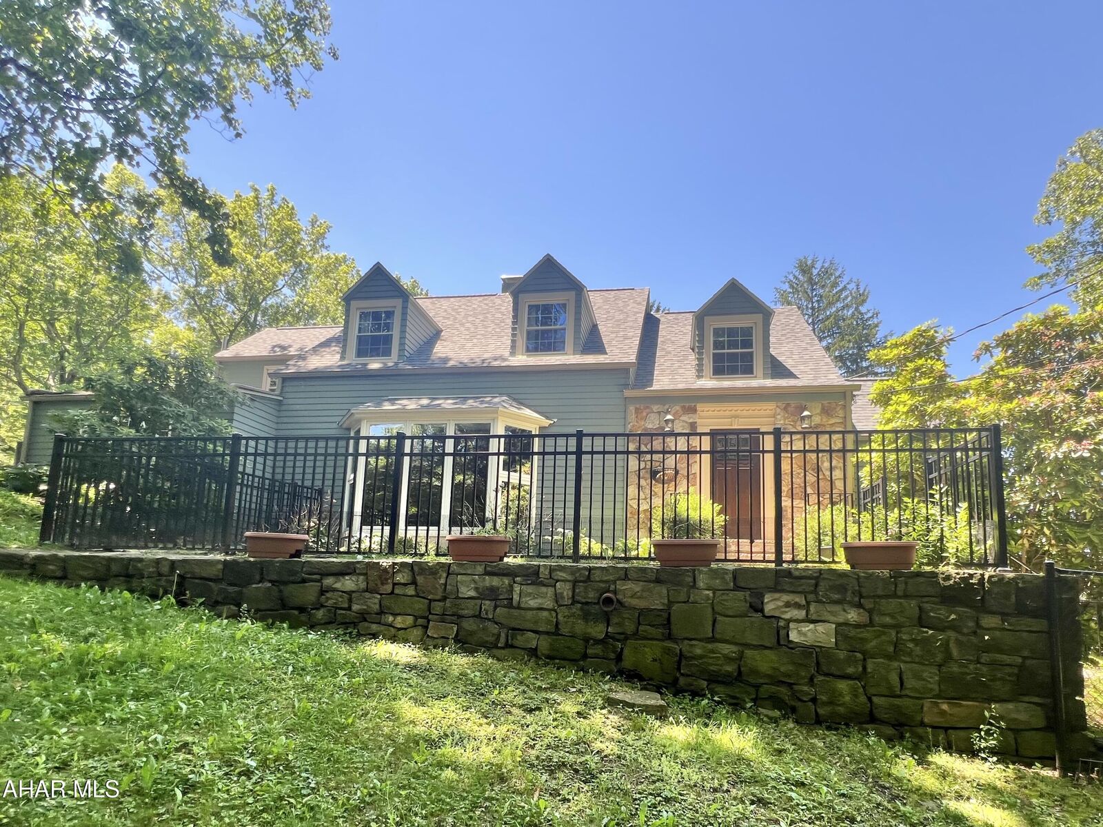 Property Photo: 4022 Ridge Avenue PA 16602