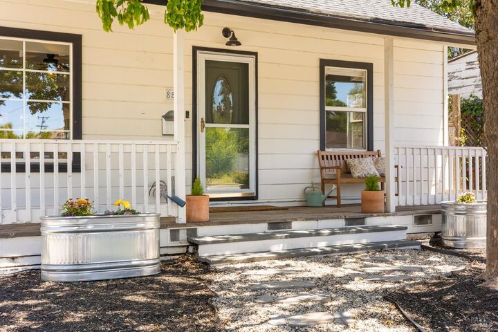 Property Photo: 852 Brigham Avenue CA 95404