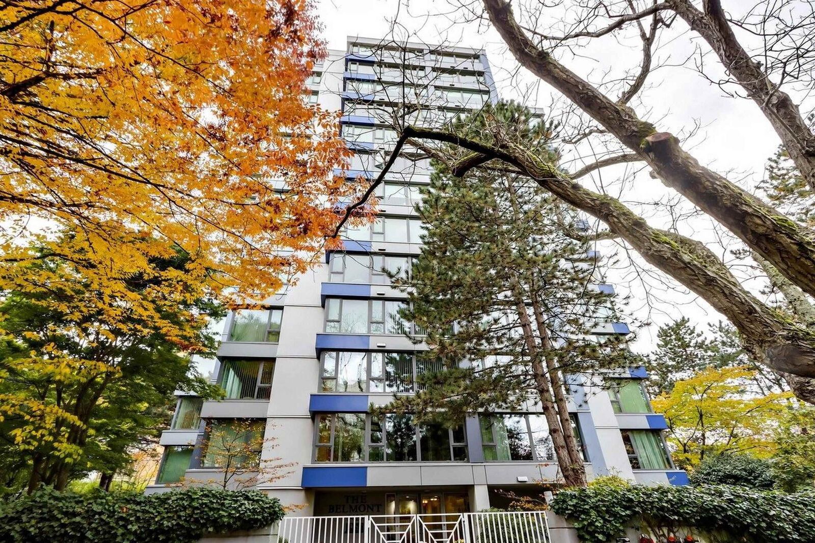 Property Photo: 5425 Yew Street 403 BC V6M 3X7