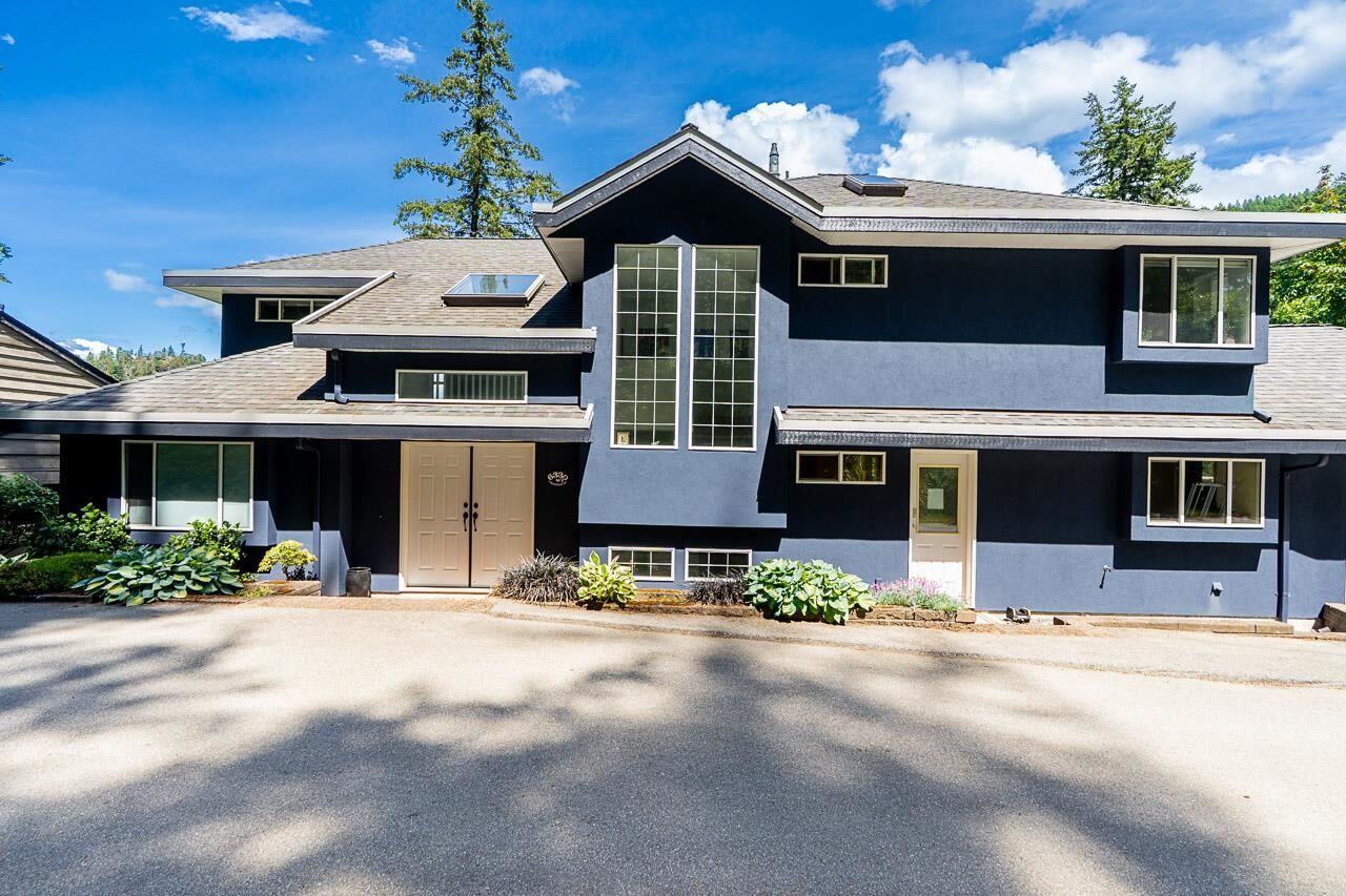 Property Photo: 6330 Chatham Street BC V7W 2E2
