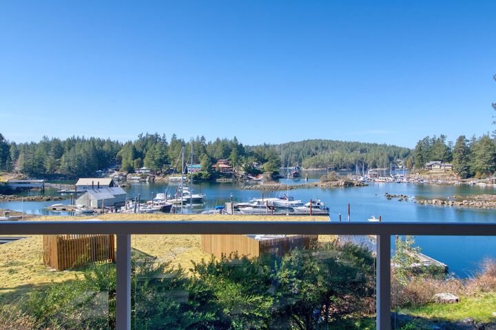 Property Photo: 12849 Lagoon Road 5B BC V0N 2H0