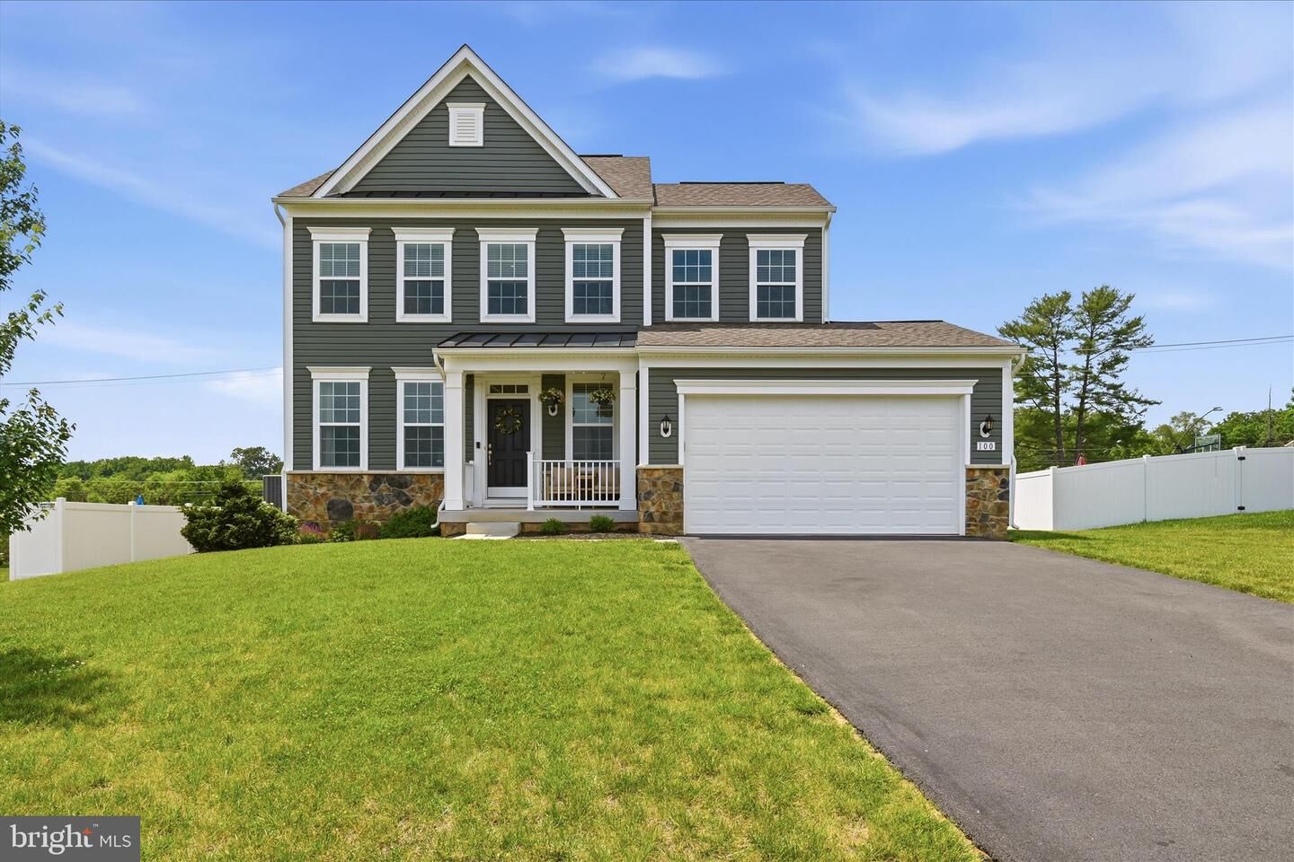 Property Photo:  100 Ladysthumb Circle  WV 25414 