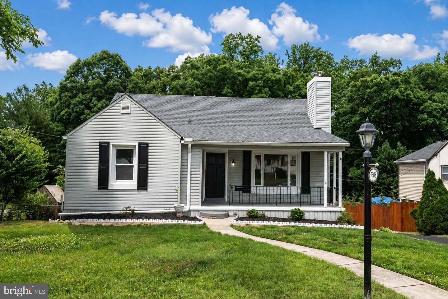 Property Photo:  7508 Kenlea Avenue  MD 21236 