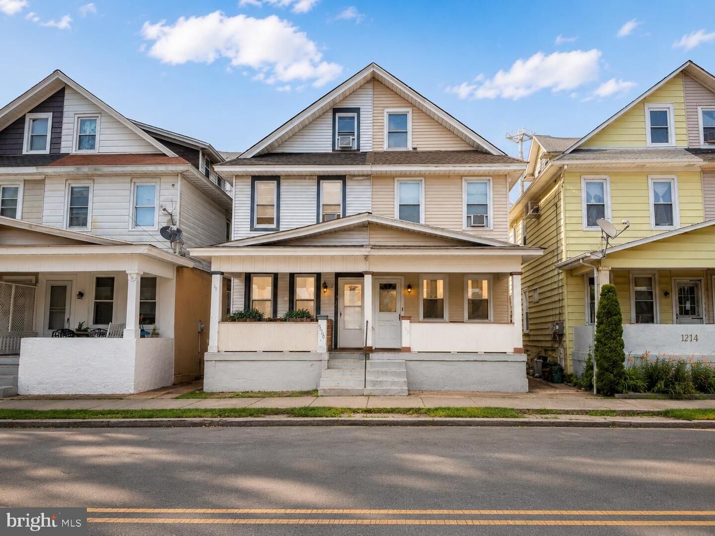 Property Photo:  1212 Adeline Street  NJ 08610 