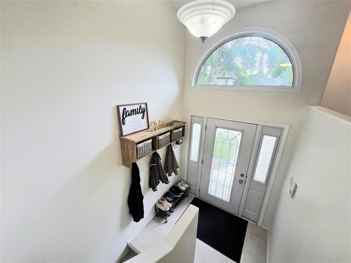 Property Photo: 43 McAdam Avenue MB R2W 0A2