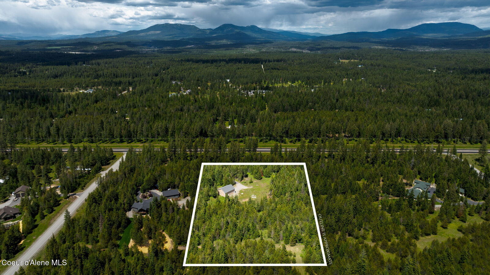 Property Photo:  8917 E Riley Loop  ID 83801 