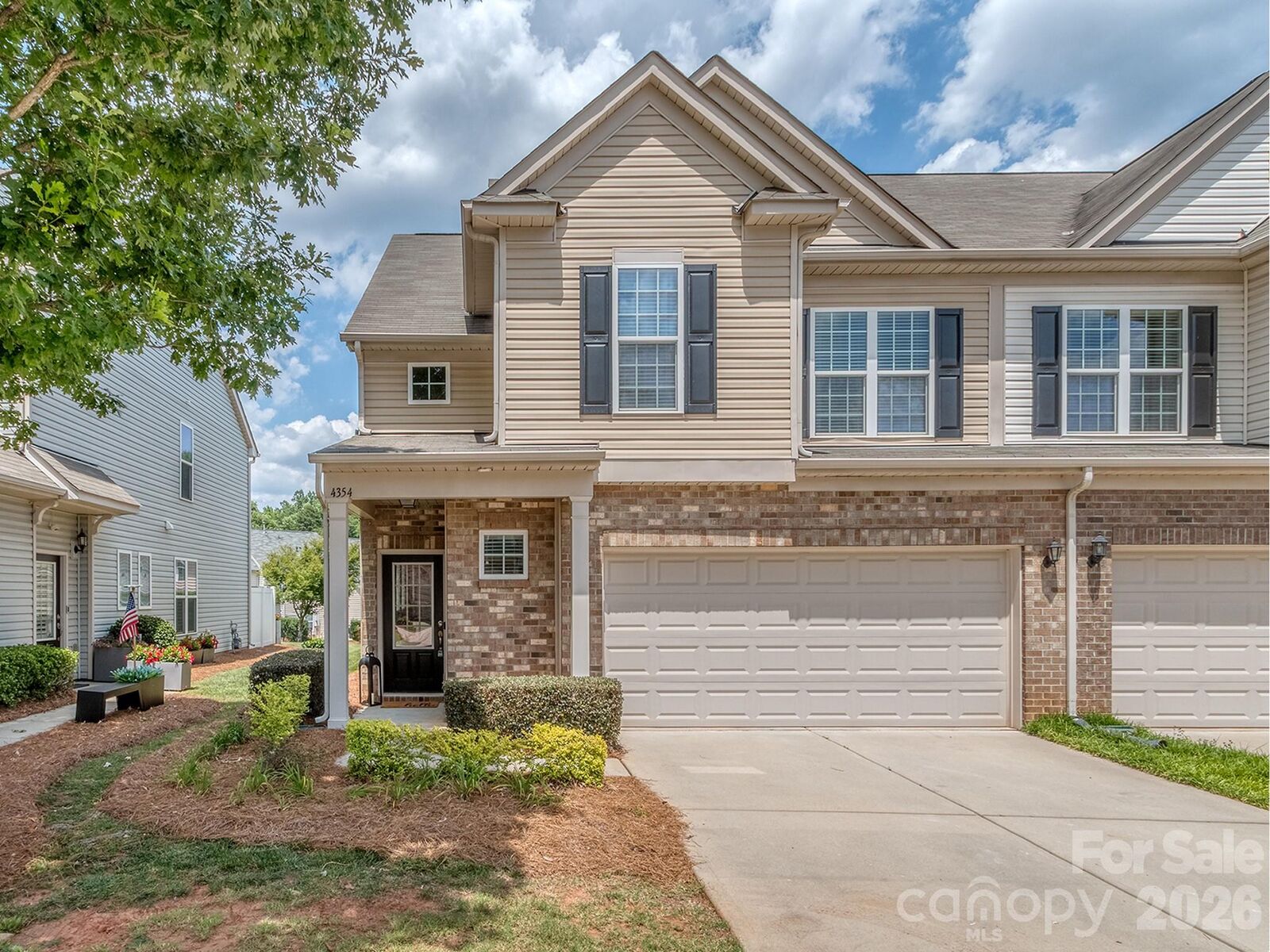 Property Photo:  4354 Park South Station Boulevard  NC 28210 