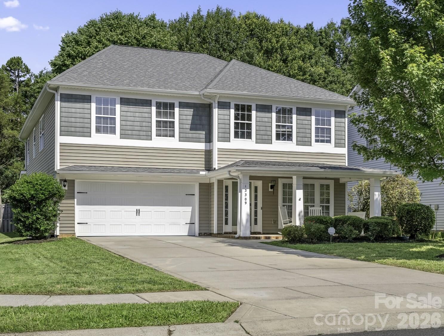 Property Photo:  13309 Rebecca Run Drive  NC 28269 