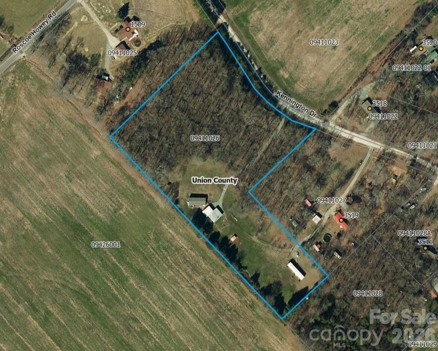 Property Photo:  3607 Kennington Drive  NC 28173 