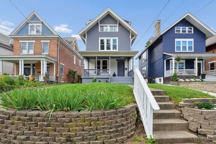 Property Photo: 2249 Monroe Avenue OH 45212
