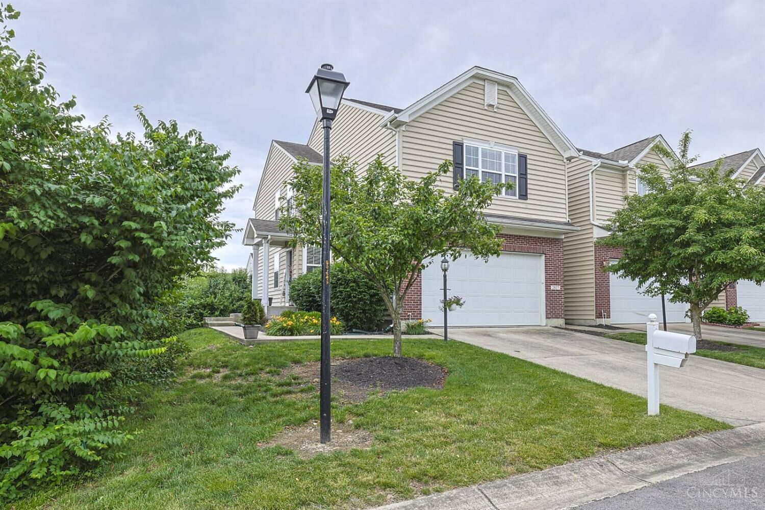 Property Photo: 2827 Wexford OH 45011