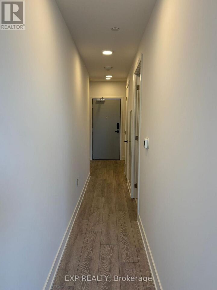 Property Photo:  758 Dovercourt Road 410  ON M6H 2X2 