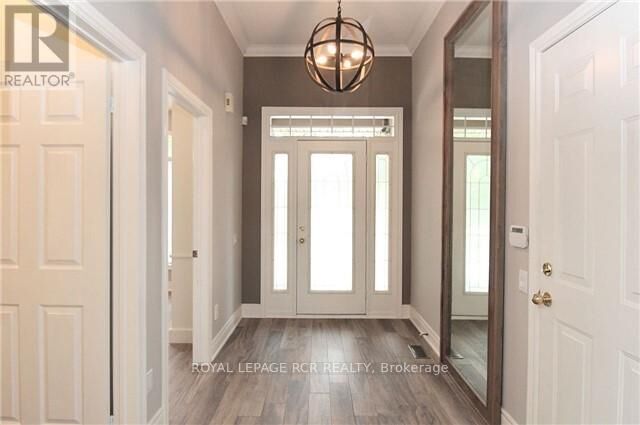 Property Photo:  406 Morley Cook Crescent  ON L3X 2M3 