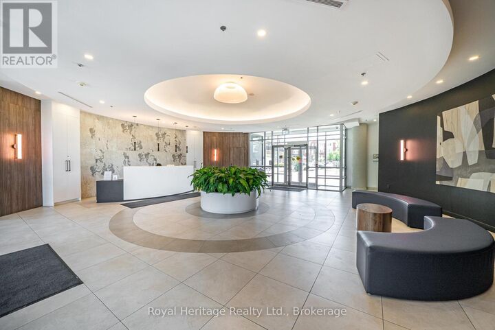 Property Photo: 215 Queen Street East 1602 ON L6W 0A9