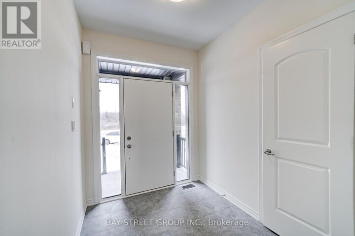 Property Photo: 25 Garrett Styles Drive ON L4P 0J1