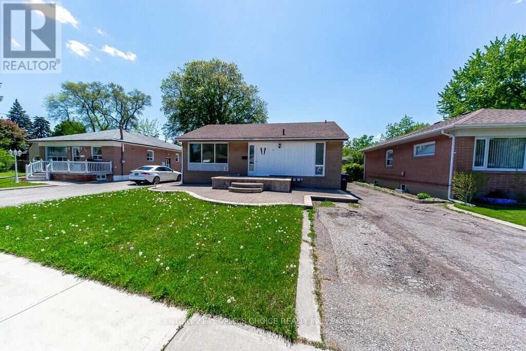 Property Photo:  115 McMurchy Avenue South  ON L6Y 1Z1 