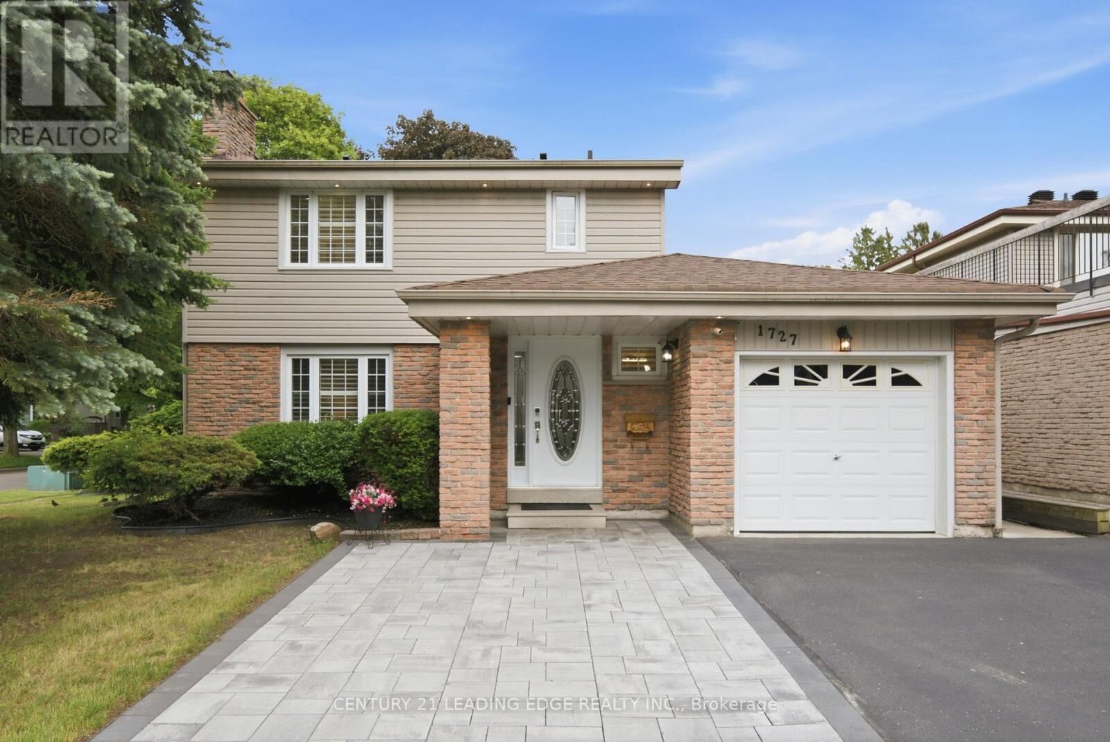 Property Photo: 1727 Wollaston Court ON L1V 2W9