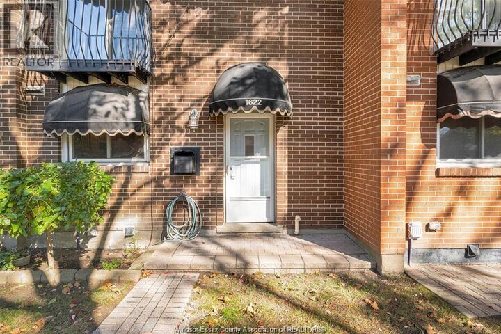 Property Photo: 1622 Eastgate Estate 68 ON N8T 2S9