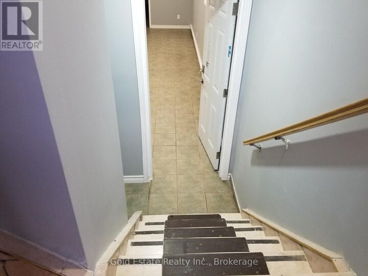Property Photo: 426 Langlois Avenue Bsmt ON N9A 2G4