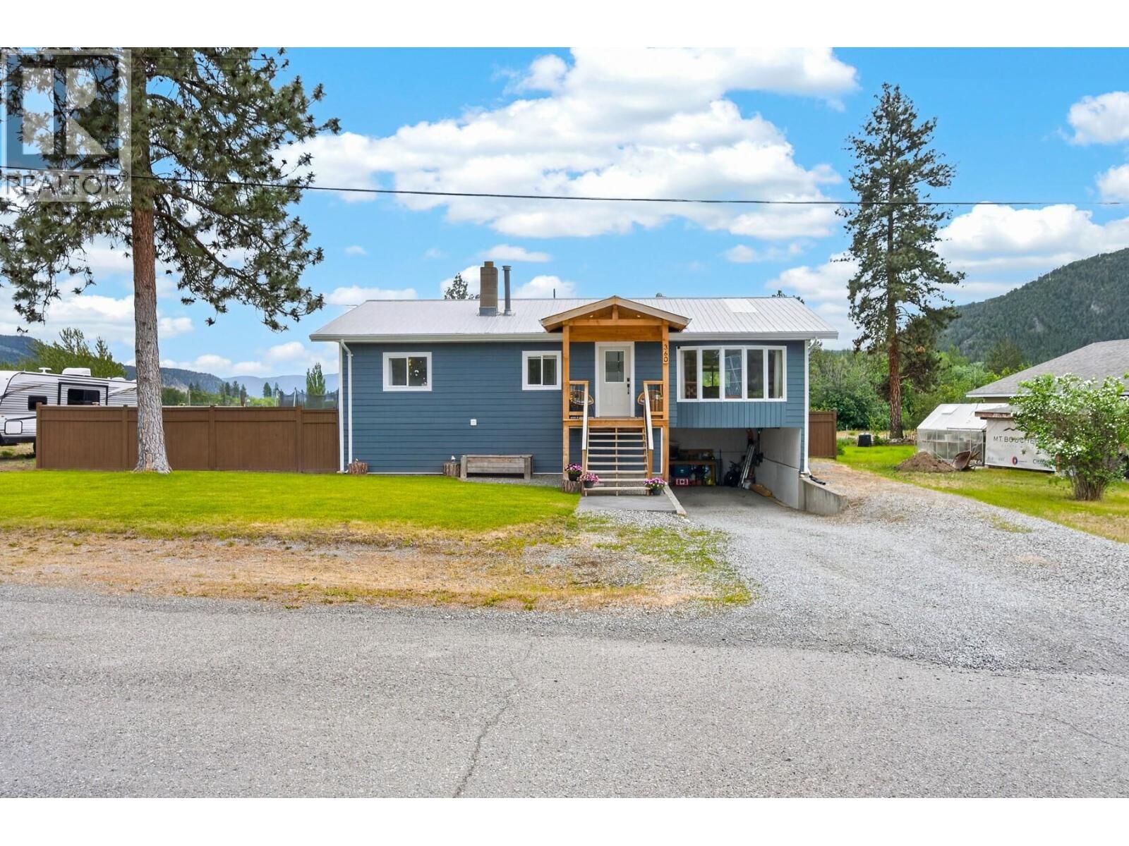 Property Photo: 360 Gray Avenue BC V0K 1Y0