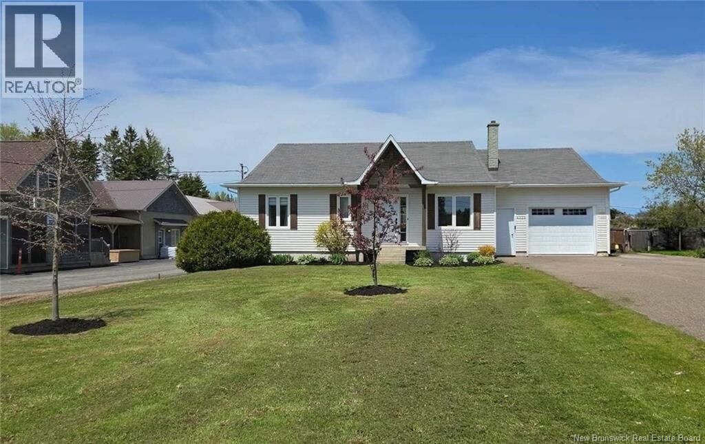 Property Photo:  4325 Boulevard Des Fondateurs  NB E8M 1G9 