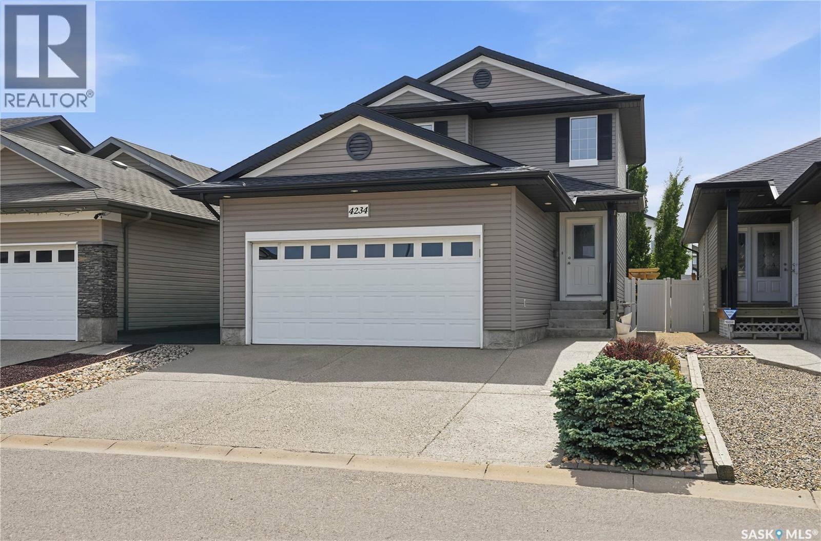Property Photo:  4234 Nicurity Drive  SK S4X 0C1 