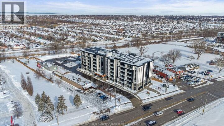 Property Photo:  11646 Tecumseh Road East 201  ON N8N 0J9 
