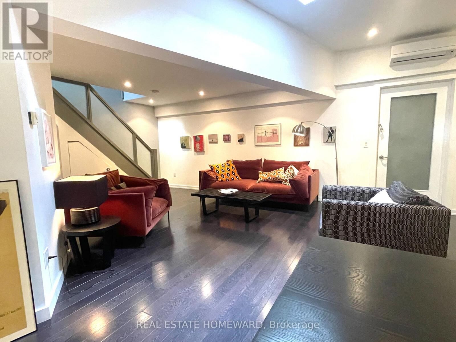 Property Photo: 27 Lewis Street Coach ON M4M 2H2