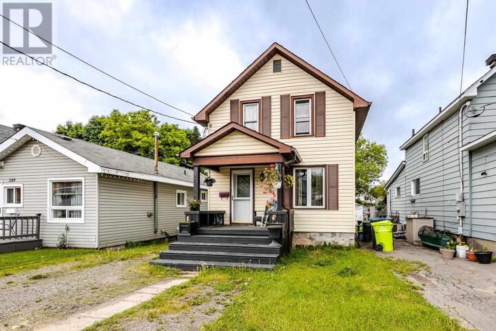 Property Photo:  353 Wilson St  ON P6B 2K7 