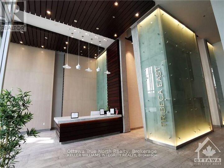 Property Photo:  40 Nepean Street 2201  ON K2P 0X5 