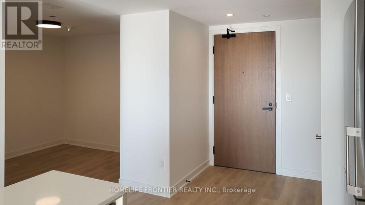 Property Photo: 8 Tippett Road 1406 ON M3H 0E7