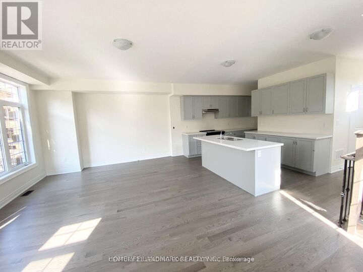 Property Photo:  2 Phillipsen Way  ON L3S 0E9 